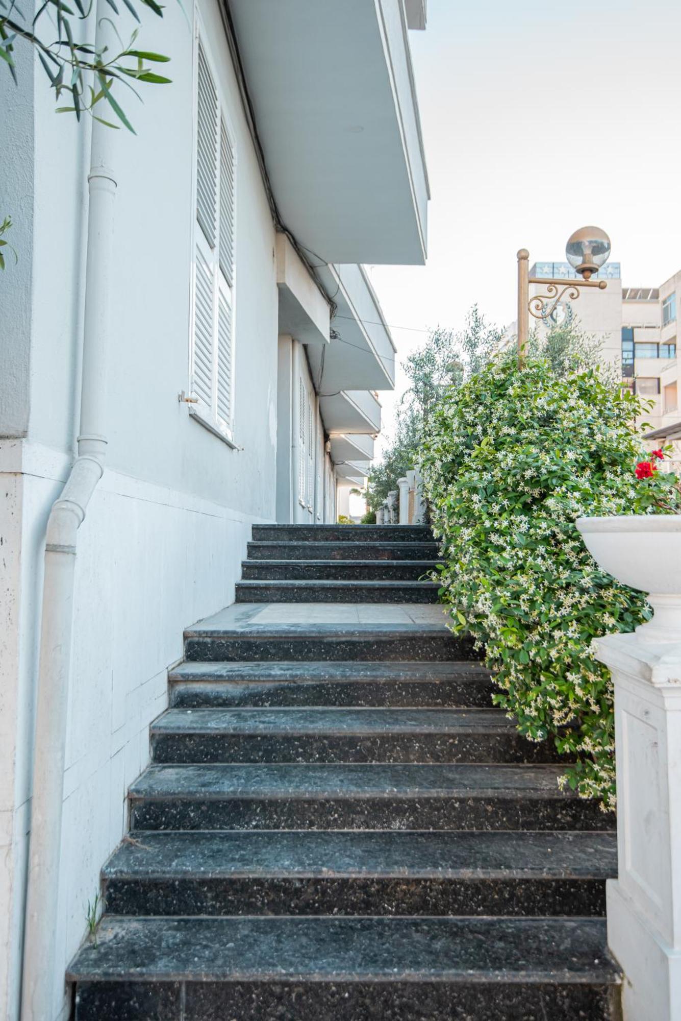 Vivi'S Seaside Apartment Durrës Exterior foto